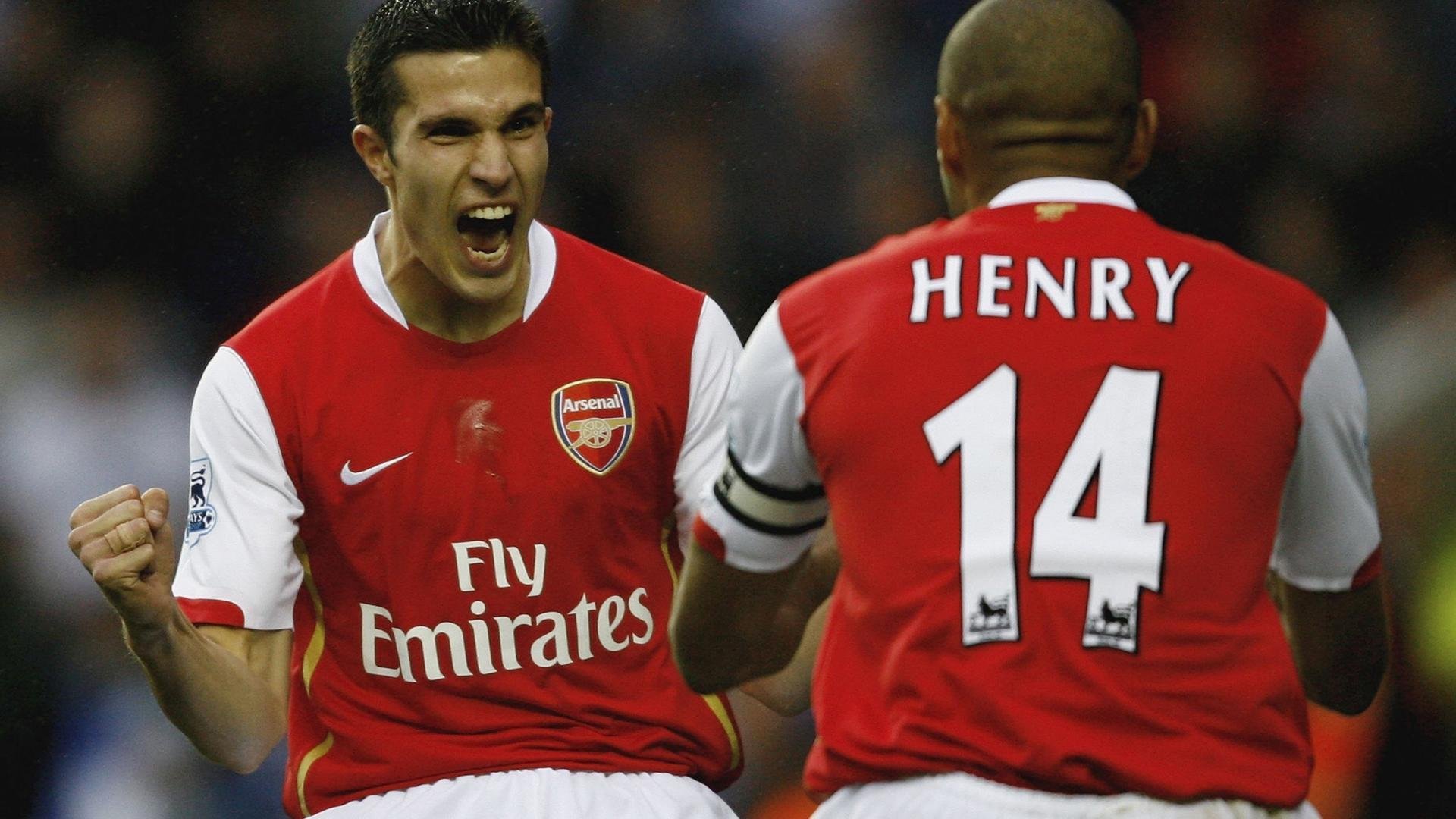 拜仁3-0药厂：上替补都能半场致胜，拜仁3-1