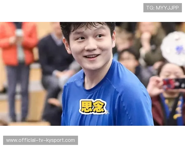 樊振东遇见小胖姆巴佩,英超现场爆笑瞬间,樊振东怎么叫小胖 樊振东遇见小胖姆巴佩,英超现场爆笑瞬间,樊振东怎么叫小胖