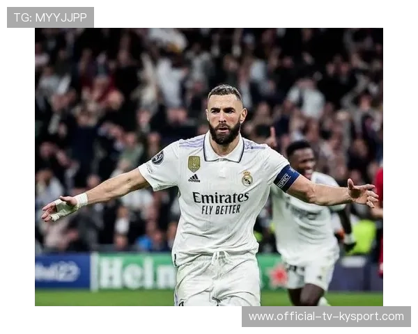 本泽马首战沙特新月,火力全开展示领袖风范 本泽马首战沙特新月,火力全开展示领袖风范