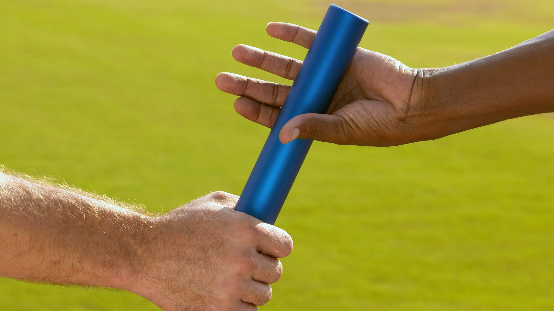 拜仁中场统治力十足，比赛节奏尽在掌控，拜仁中场组合